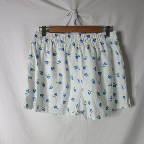 Colsie Boxer Pajama Shorts White Blue Floral Loungewear Size Medium NWT - Picture 7 of 7